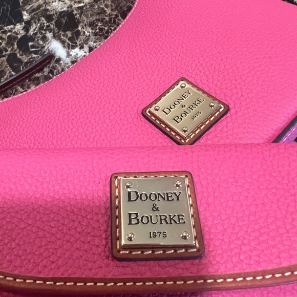 NWT Dooney & Bourke Purse and Wallet - Picture 3 of 13